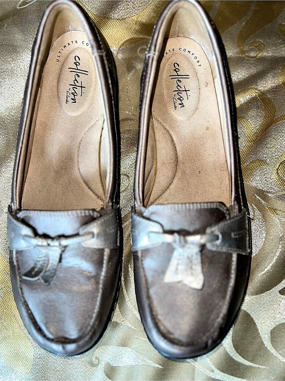 Clark’s Ashland Bubble Metallic Bronze Bow Loafers Comfort Flats Size 9M